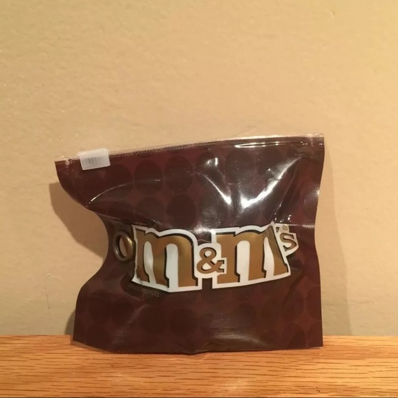 Monet M&M Character Enamel Keepsake Trinket Box - Picture 6 of 6